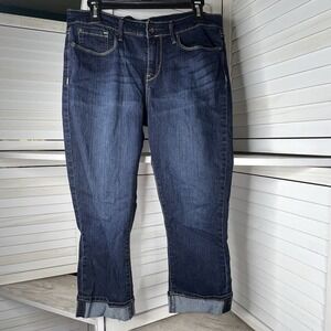 Levi Strauss Signature Modern Cuffed Capri Jeans Women's Size 12 -W31 Dark Denim